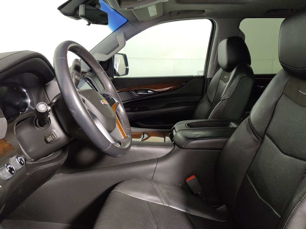 2019 Cadillac Escalade ESV in Midlothian, IL 60445 - 18135931 17