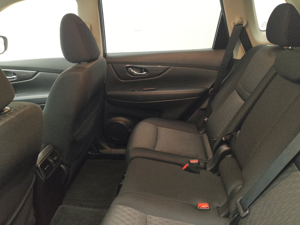 2020 Nissan Rogue in Lombard, IL 60148 - 18135933 18