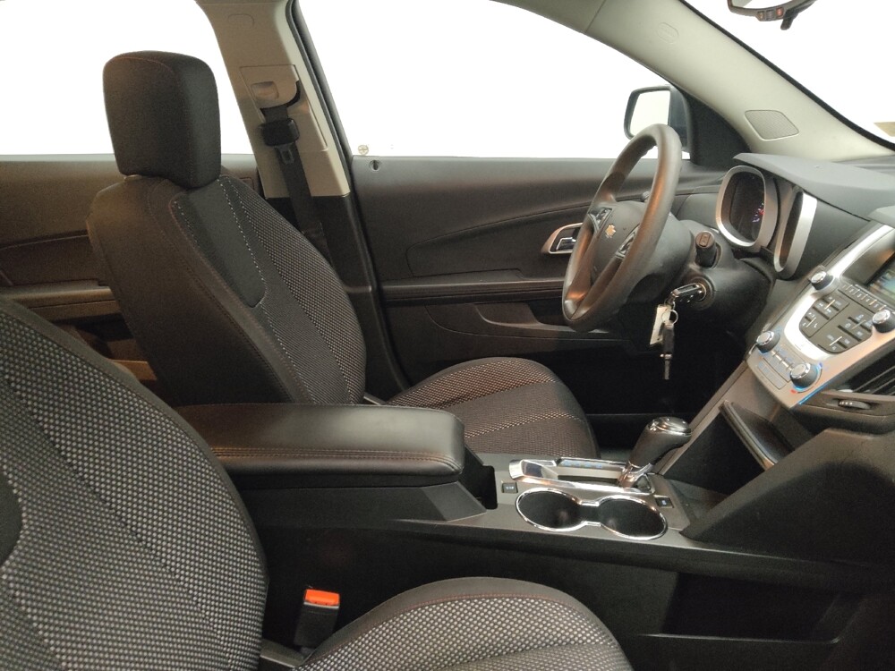 2017 Chevrolet Equinox in Lombard, IL 60148 - 18135936 21