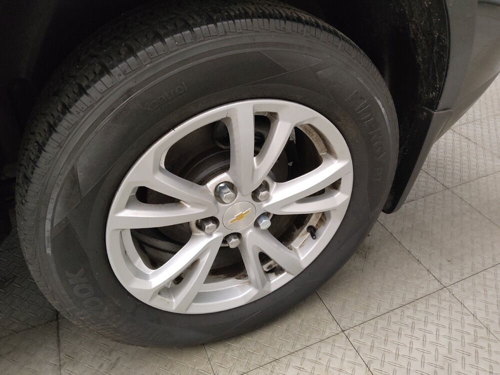 2017 Chevrolet Equinox in Lombard, IL 60148 - 18135936 31