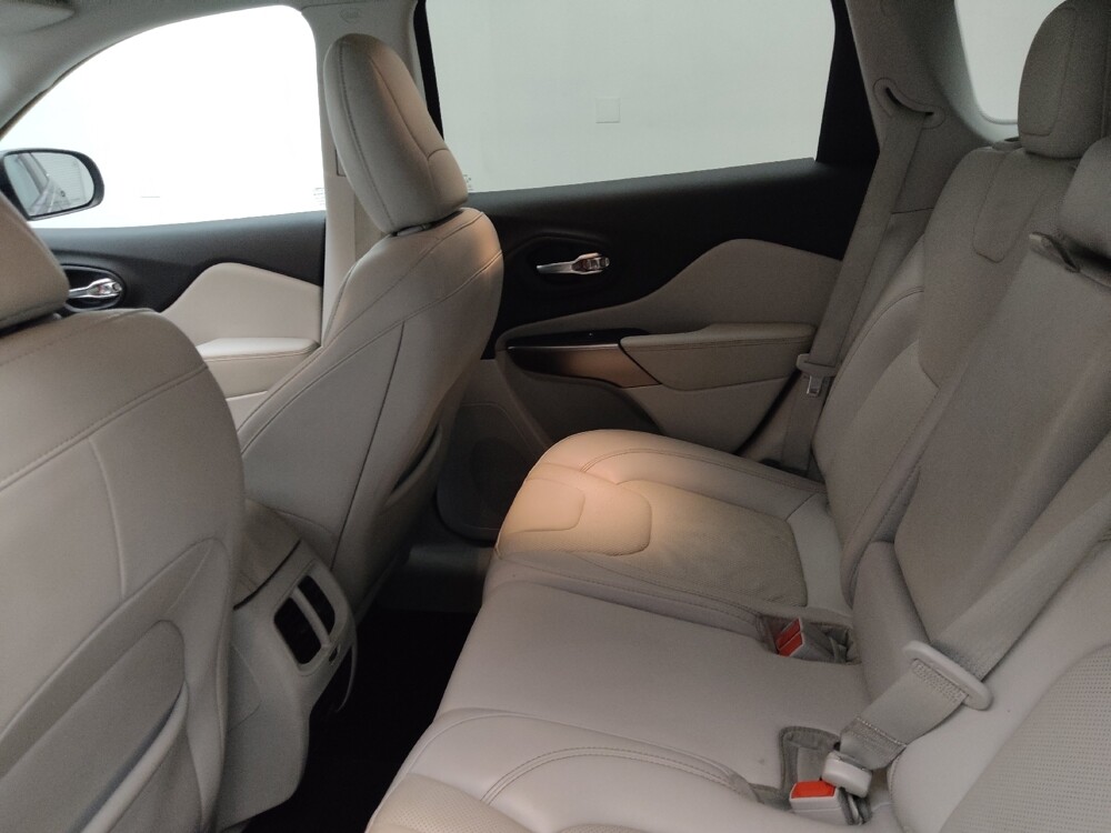 2019 Jeep Cherokee in Lombard, IL 60148 - 18135937 18