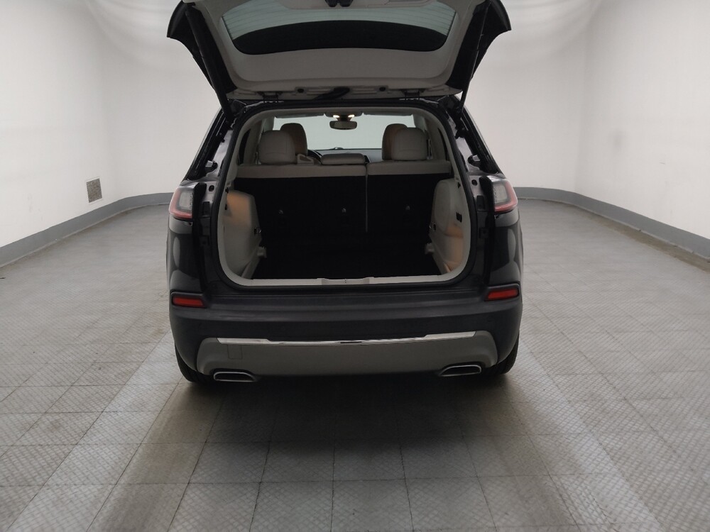 2019 Jeep Cherokee in Lombard, IL 60148 - 18135937 29