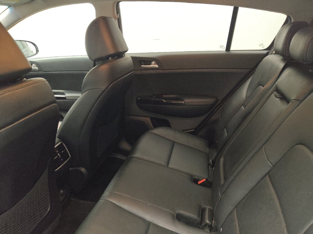 2018 Kia Sportage in Lombard, IL 60148 - 18135938 18