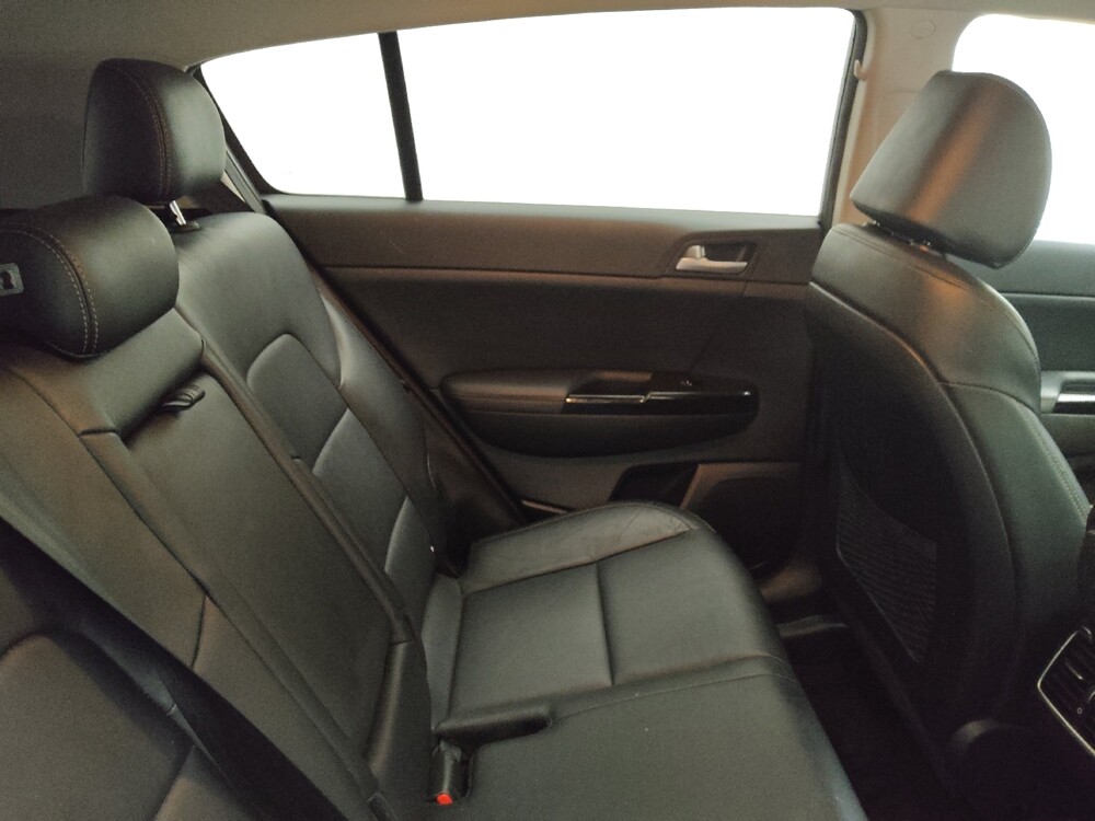 2018 Kia Sportage in Lombard, IL 60148 - 18135938 19