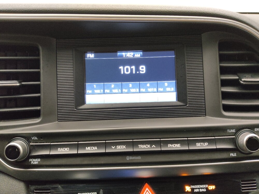 2020 Hyundai Elantra in Lombard, IL 60148 - 18135940 25