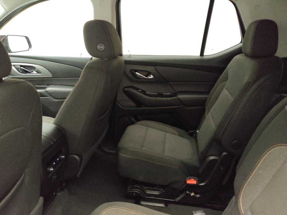 2019 Chevrolet Traverse in Midlothian, IL 60445 - 18135941 18