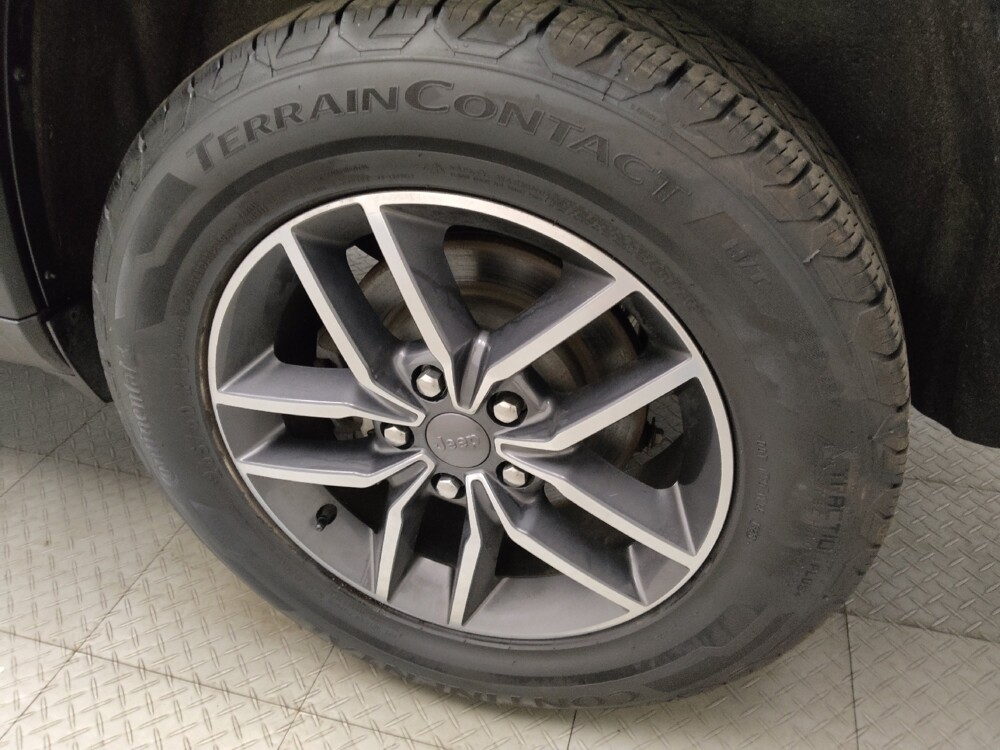 2019 Jeep Grand Cherokee in Lombard, IL 60148 - 18135942 31