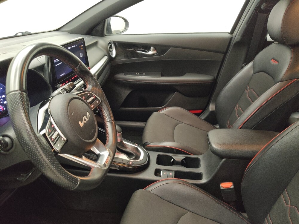 2024 Kia Forte in Lombard, IL 60148 - 18135943 17