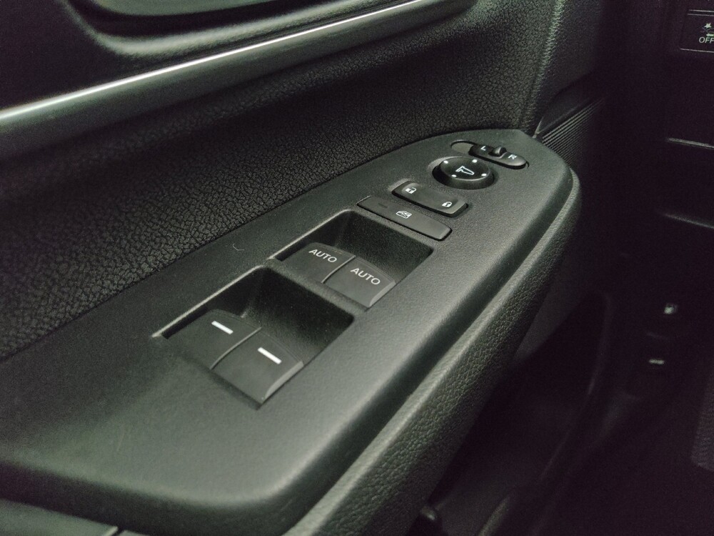 2017 Honda CR-V in Midlothian, IL 60445 - 18135944 27