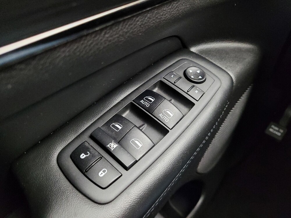 2019 Jeep Grand Cherokee in Eastpointe, MI 48021 - 18135950 27