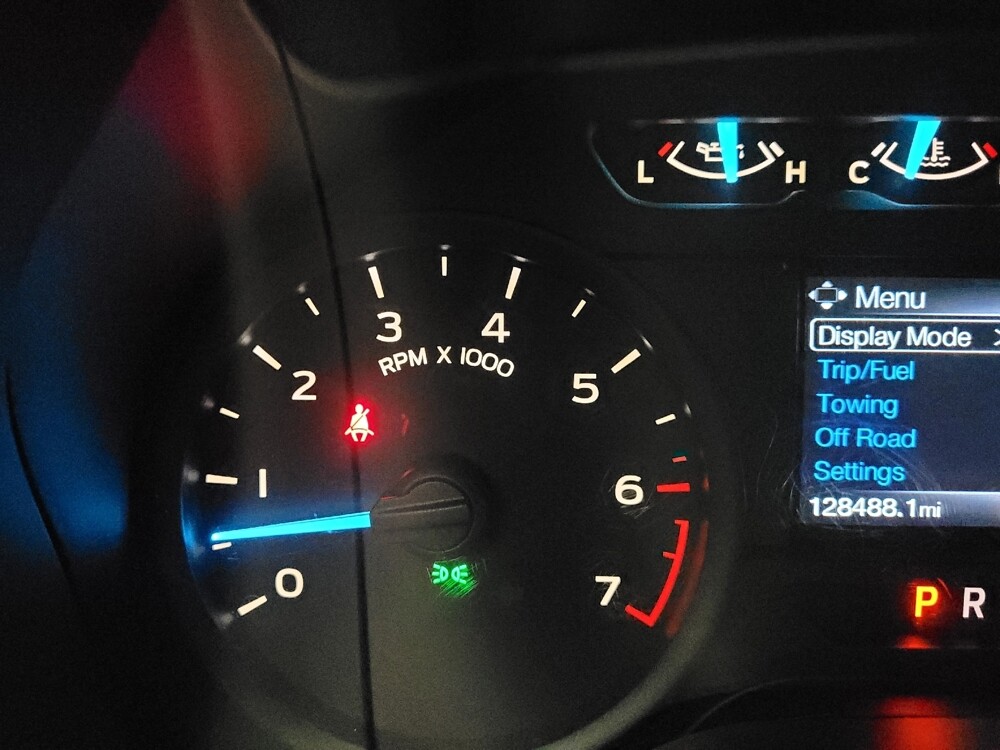 2018 Ford F150 in Eastpointe, MI 48021 - 18135952 23