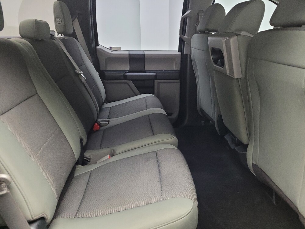 2018 Ford F150 in Eastpointe, MI 48021 - 18135952 19