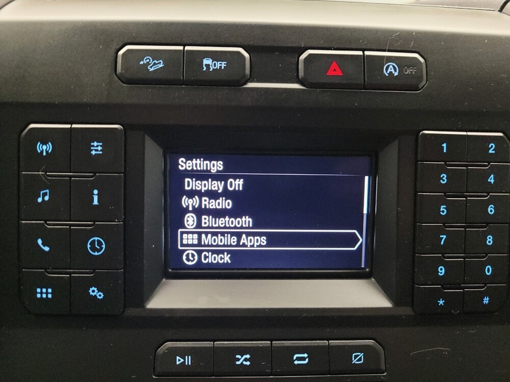 2018 Ford F150 in Eastpointe, MI 48021 - 18135952 25