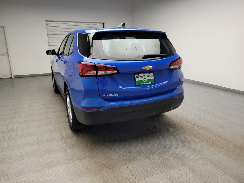 2024 Chevrolet Equinox in Eastpointe, MI 48021 - 18135953 6