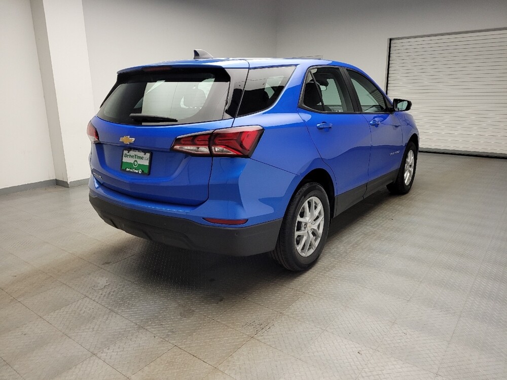 2024 Chevrolet Equinox in Eastpointe, MI 48021 - 18135953 9