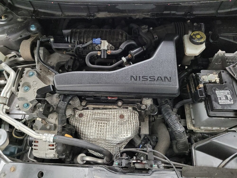 2019 Nissan Rogue in Taylor, MI 48180 - 18135954 30