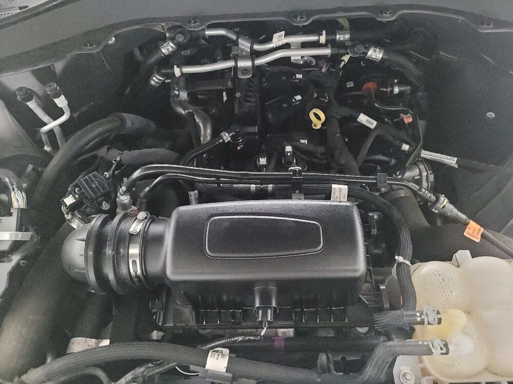 2022 Ford Explorer in Grand Rapids, MI 49508 - 18135956 30