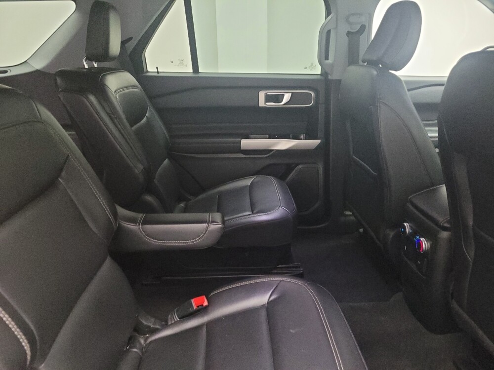 2022 Ford Explorer in Grand Rapids, MI 49508 - 18135956 19