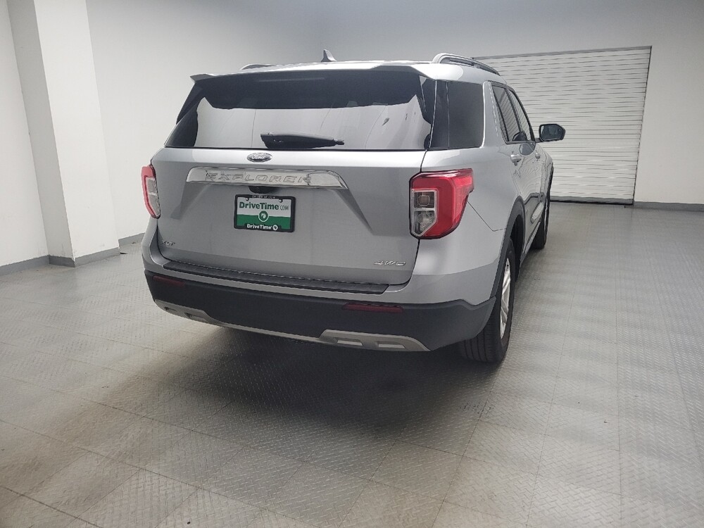 2022 Ford Explorer in Grand Rapids, MI 49508 - 18135956 7