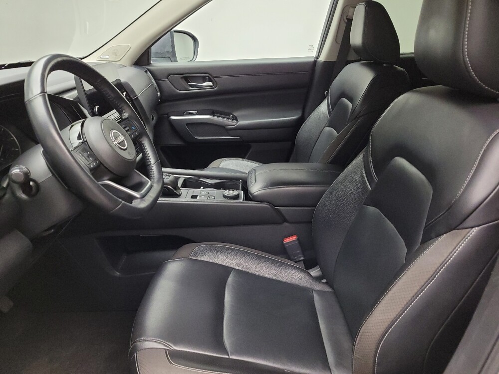 2022 Nissan Pathfinder in Eastpointe, MI 48021 - 18135957 17