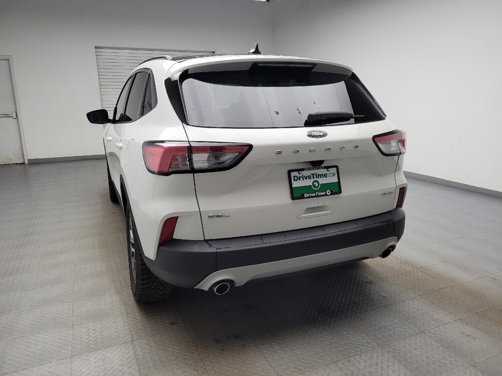 2021 Ford Escape in Taylor, MI 48180 - 18135958 6