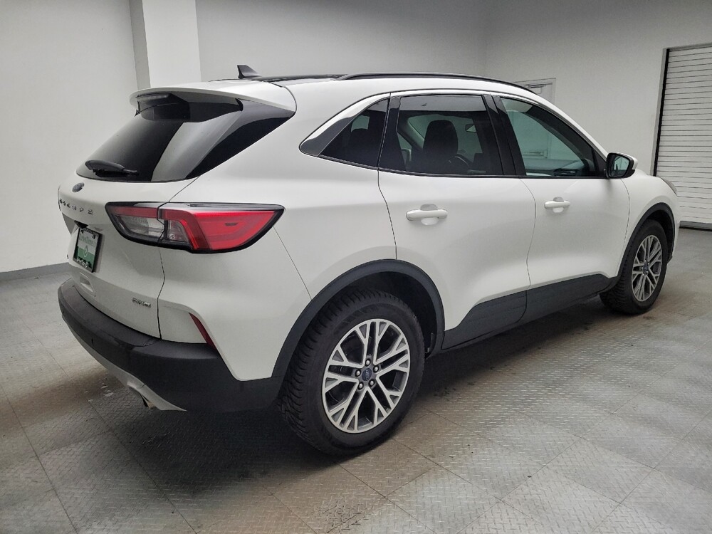 2021 Ford Escape in Taylor, MI 48180 - 18135958 10