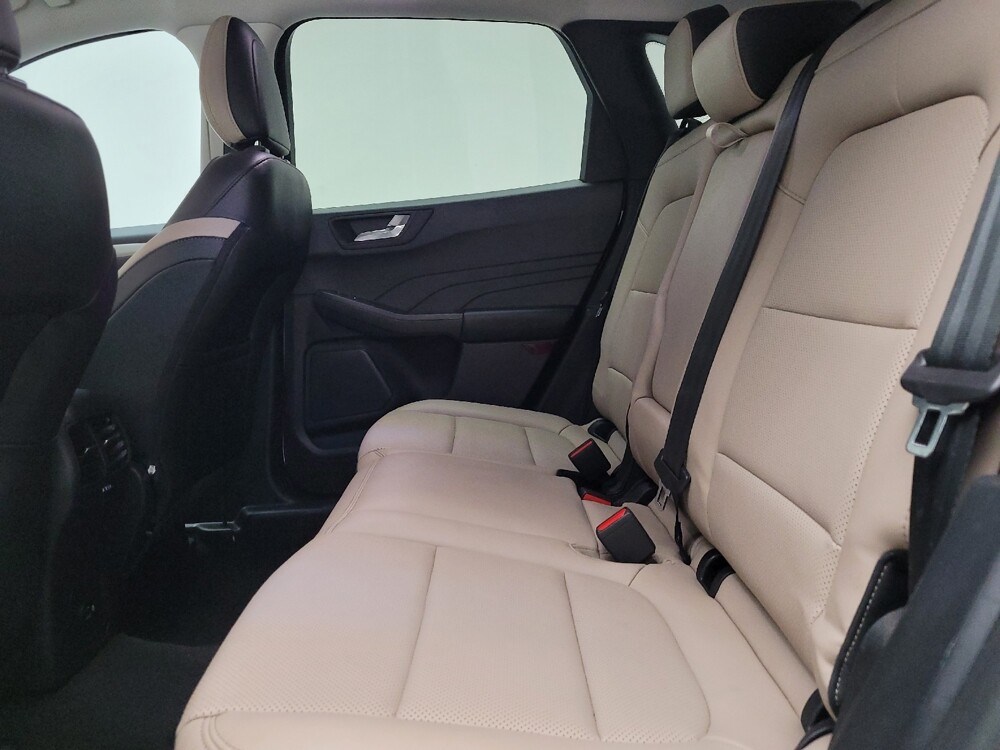 2021 Ford Escape in Taylor, MI 48180 - 18135958 18