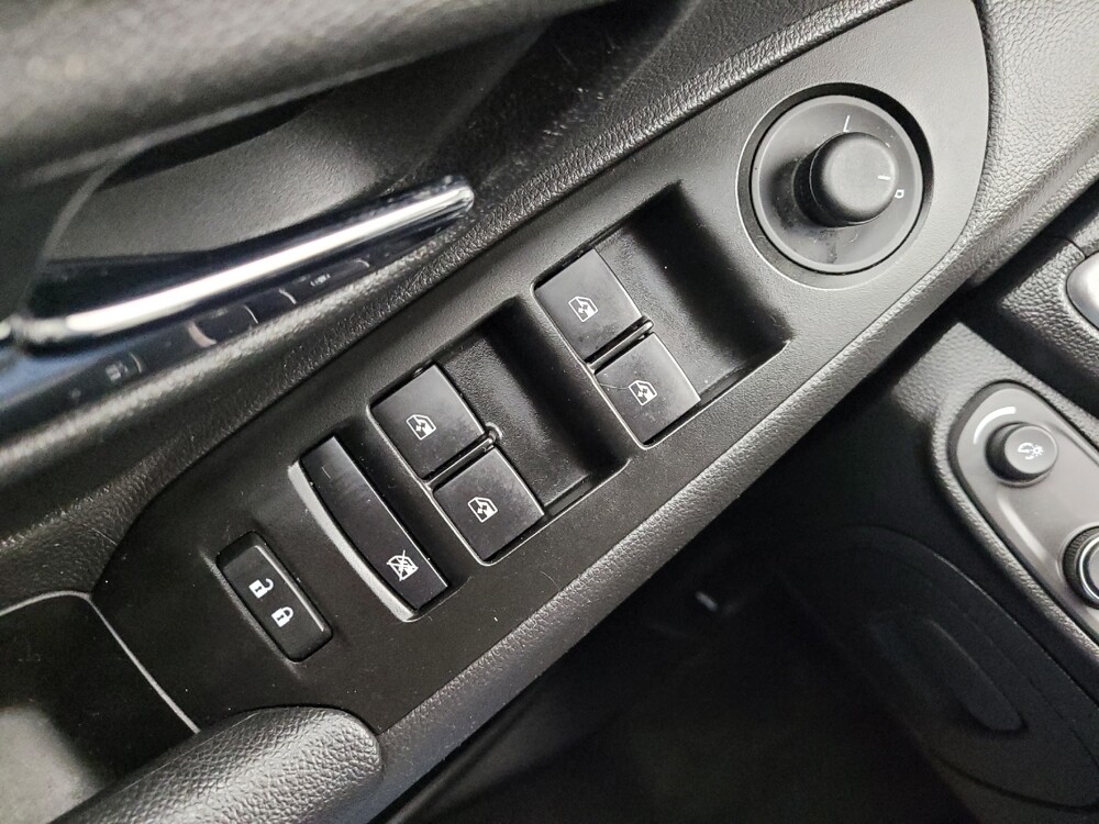 2022 Chevrolet Trax in Eastpointe, MI 48021 - 18135959 27