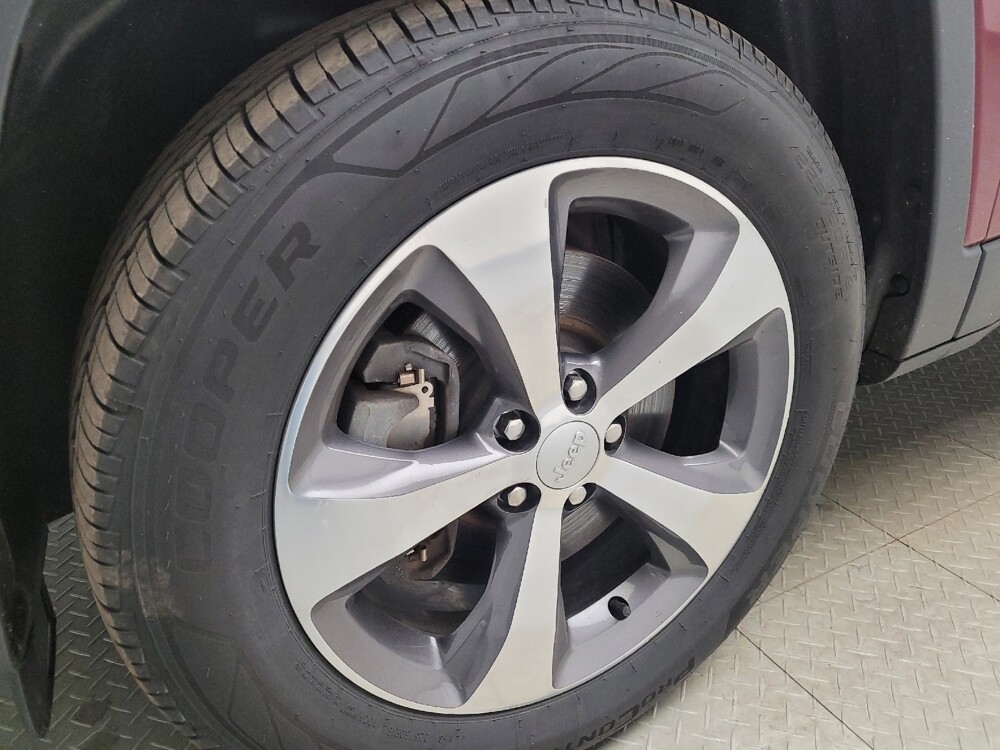 2020 Jeep Cherokee in Taylor, MI 48180 - 18135960 31