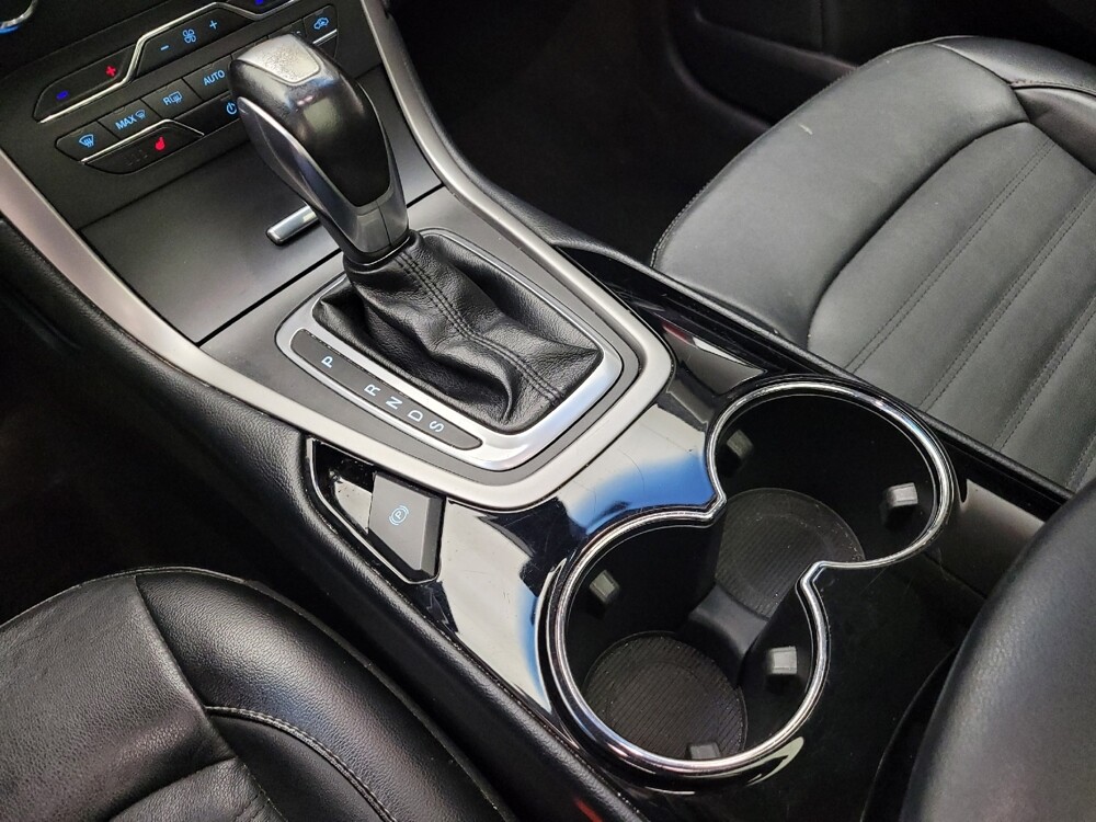 2018 Ford Edge in Grand Rapids, MI 49508 - 18135961 26