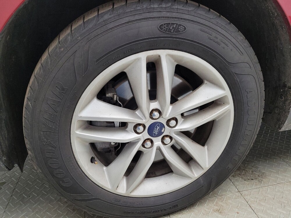 2018 Ford Edge in Grand Rapids, MI 49508 - 18135961 31