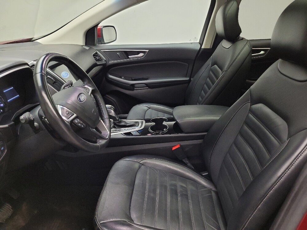 2018 Ford Edge in Grand Rapids, MI 49508 - 18135961 17
