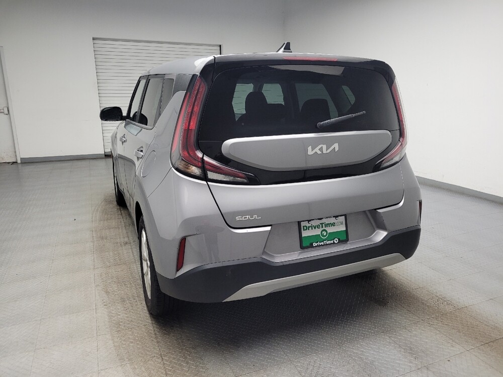 2023 Kia Soul in Eastpointe, MI 48021 - 18135962 6
