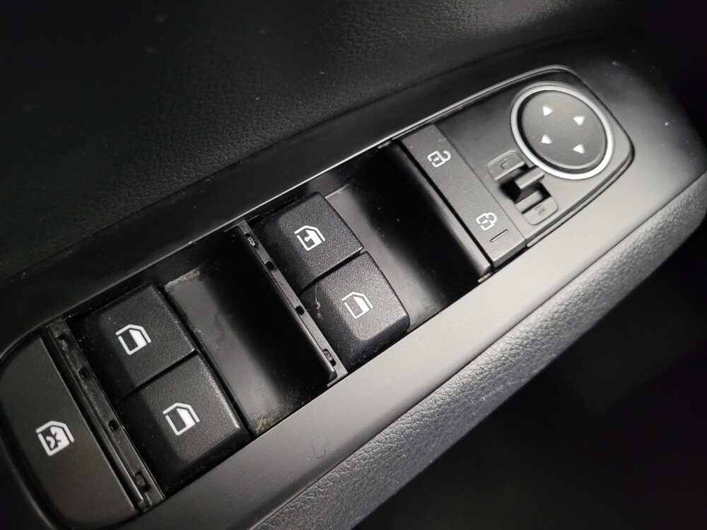 2023 Kia Soul in Eastpointe, MI 48021 - 18135962 27