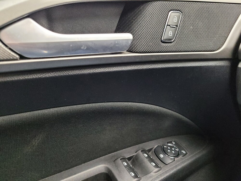 2020 Ford Fusion in Eastpointe, MI 48021 - 18135967 27