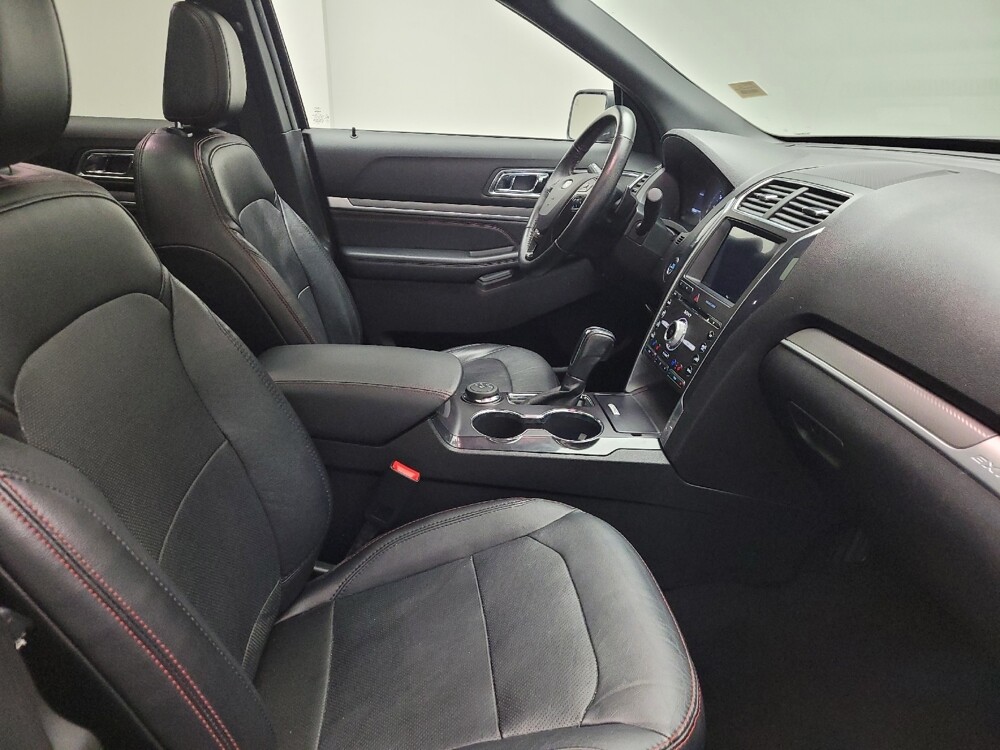 2018 Ford Explorer in Grand Rapids, MI 49508 - 18135968 21