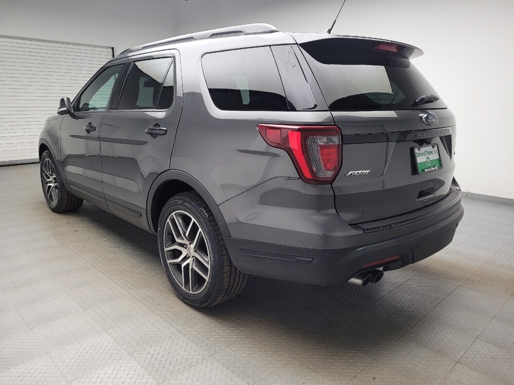 2018 Ford Explorer in Grand Rapids, MI 49508 - 18135968 5