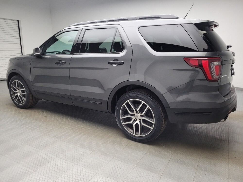 2018 Ford Explorer in Grand Rapids, MI 49508 - 18135968 3