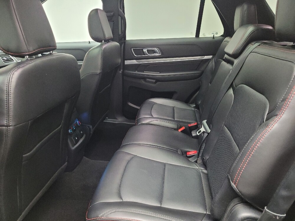 2018 Ford Explorer in Grand Rapids, MI 49508 - 18135968 18