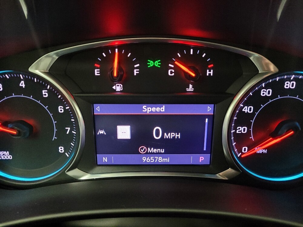 2020 Chevrolet Equinox in Grand Rapids, MI 49508 - 18135969 23