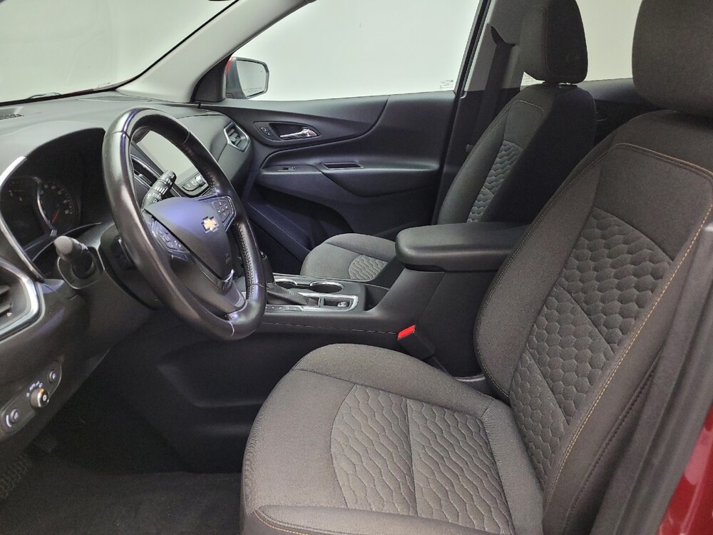 2020 Chevrolet Equinox in Grand Rapids, MI 49508 - 18135969 17