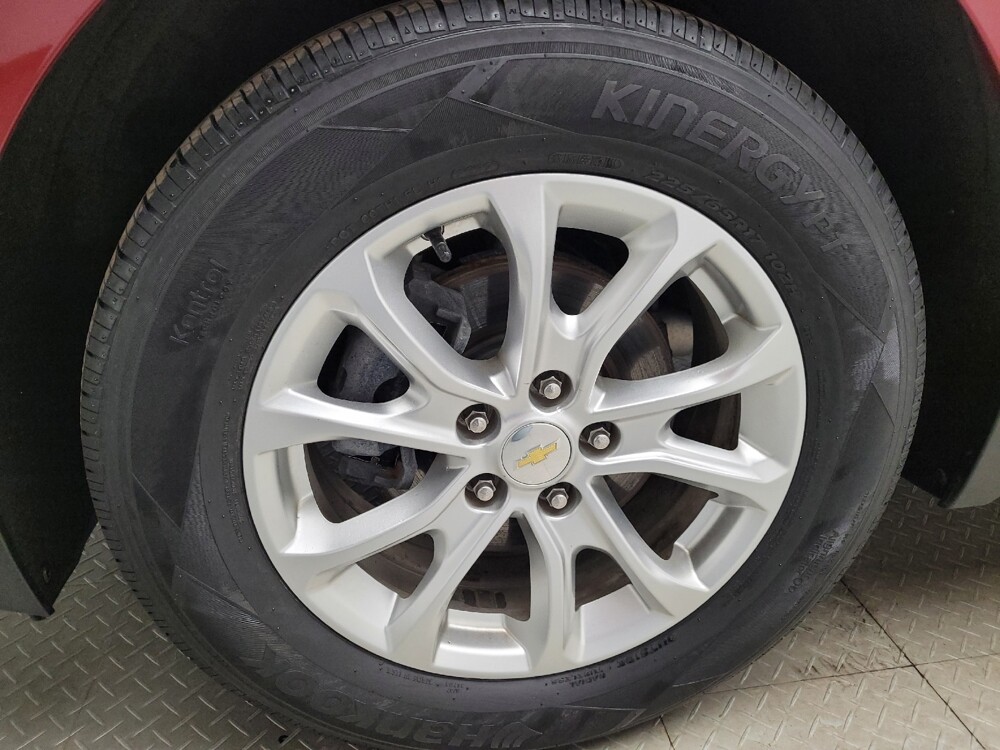 2020 Chevrolet Equinox in Grand Rapids, MI 49508 - 18135969 31