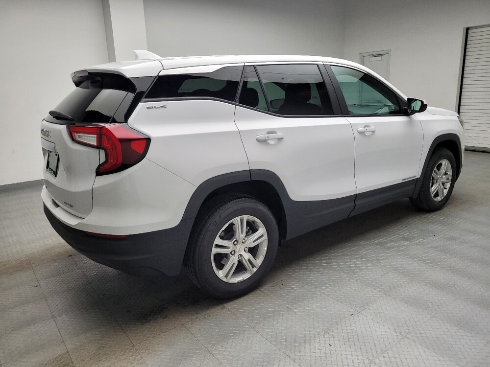 2022 GMC Terrain in Eastpointe, MI 48021 - 18135971 10