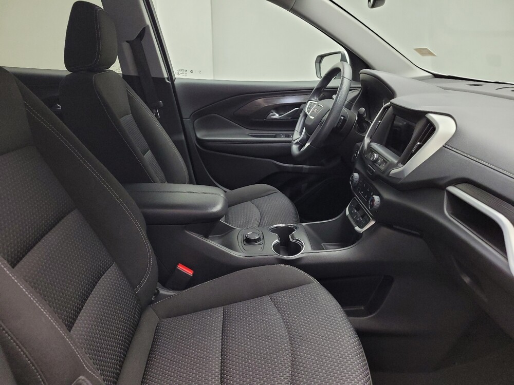 2022 GMC Terrain in Eastpointe, MI 48021 - 18135971 21