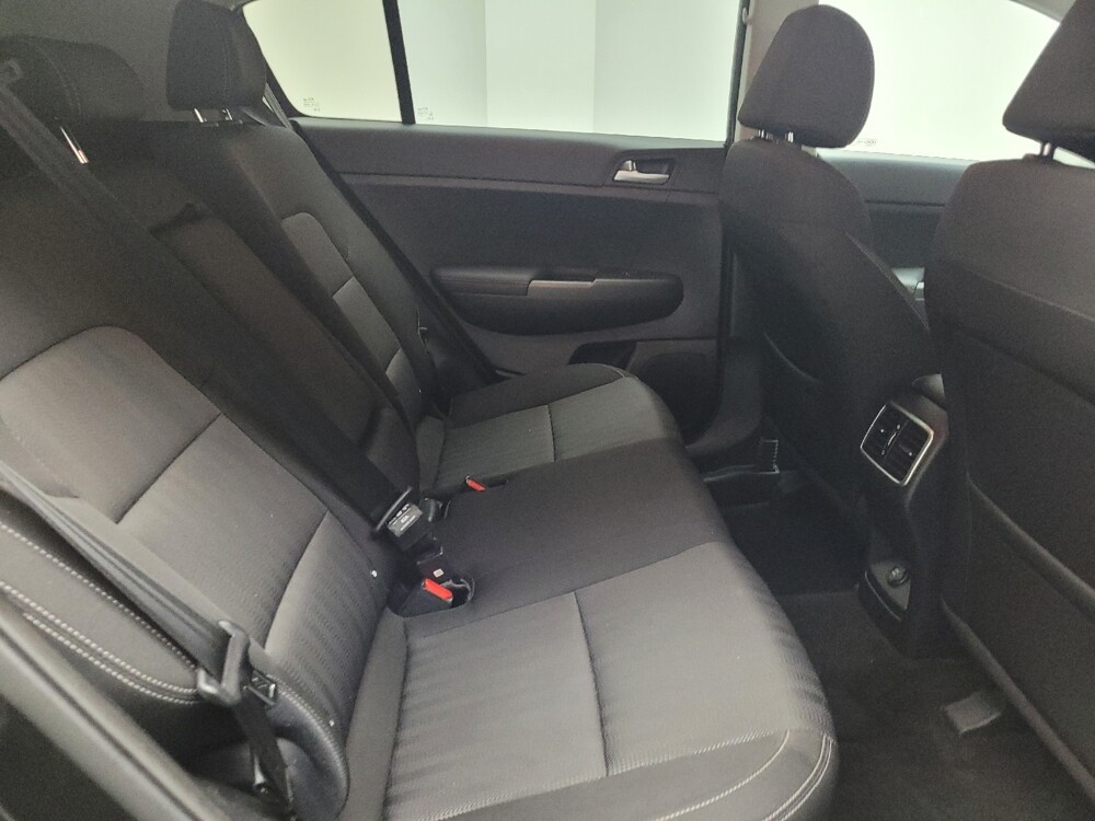 2020 Kia Sportage in Taylor, MI 48180 - 18135974 19