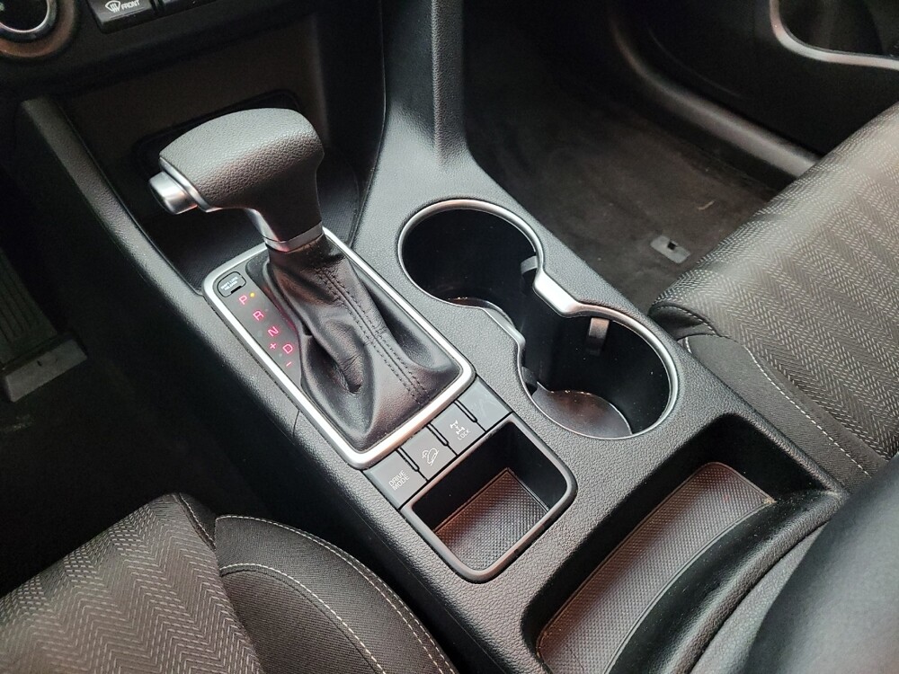 2020 Kia Sportage in Taylor, MI 48180 - 18135974 26