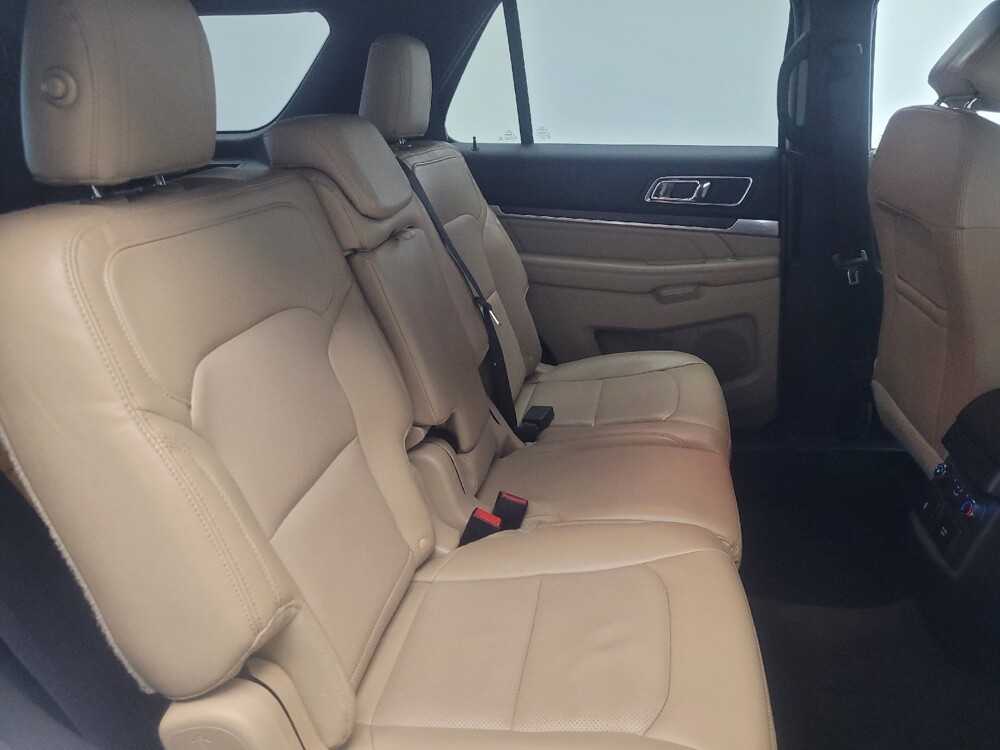 2017 Ford Explorer in Indianapolis, IN 46219 - 18135975 19