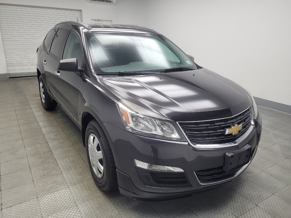 2017 Chevrolet Traverse in Indianapolis, IN 46222 - 18135976 13
