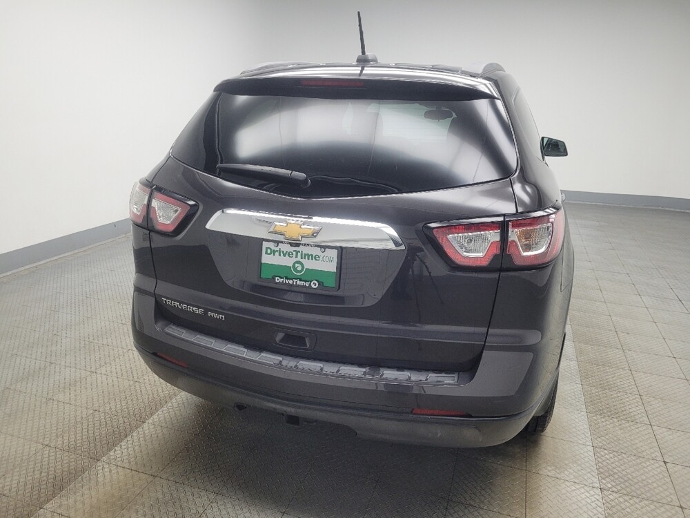 2017 Chevrolet Traverse in Indianapolis, IN 46222 - 18135976 7