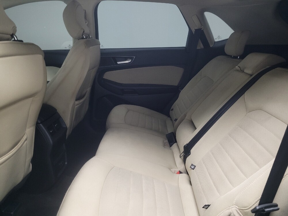 2017 Ford Edge in Ft Wayne, IN 46805 - 18135977 18